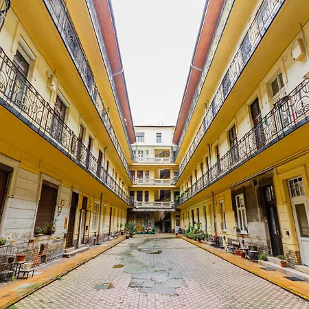 Eszter's Cozy Apartamento *